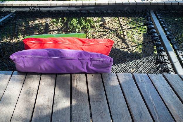 Gdzie schować poduszki ogrodowe po sezonie?