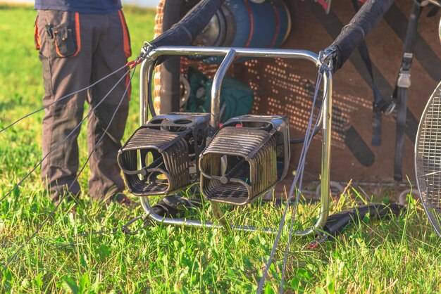 Jak działa wertykulator Billy Goat CR 550 HC w pielęgnacji trawnika?